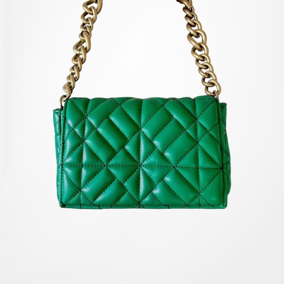Zara Kelly Green Quilted Faux Leather Gold Chain Shoulder Bag - Picture 1 of 7